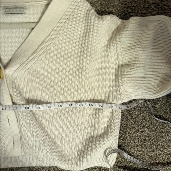 Urban Outfitters Cream Button-Up Cardigan - Picture 7 of 8